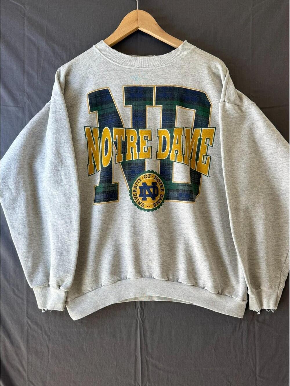 Notre Dame Fighting Irish Sweatshirt – Adult XL, Trau & Loevner, Made in USA